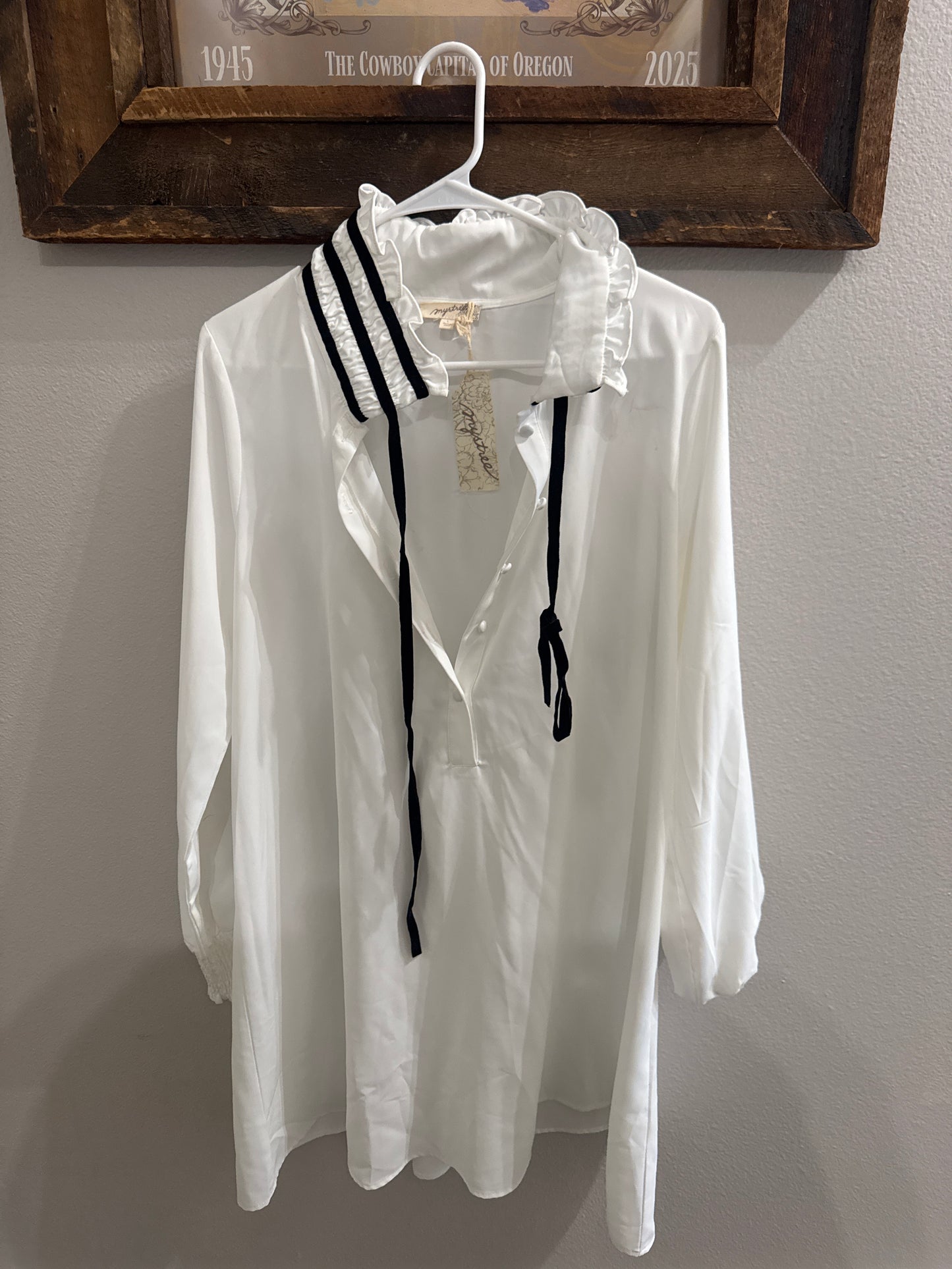 Size large (nwt)