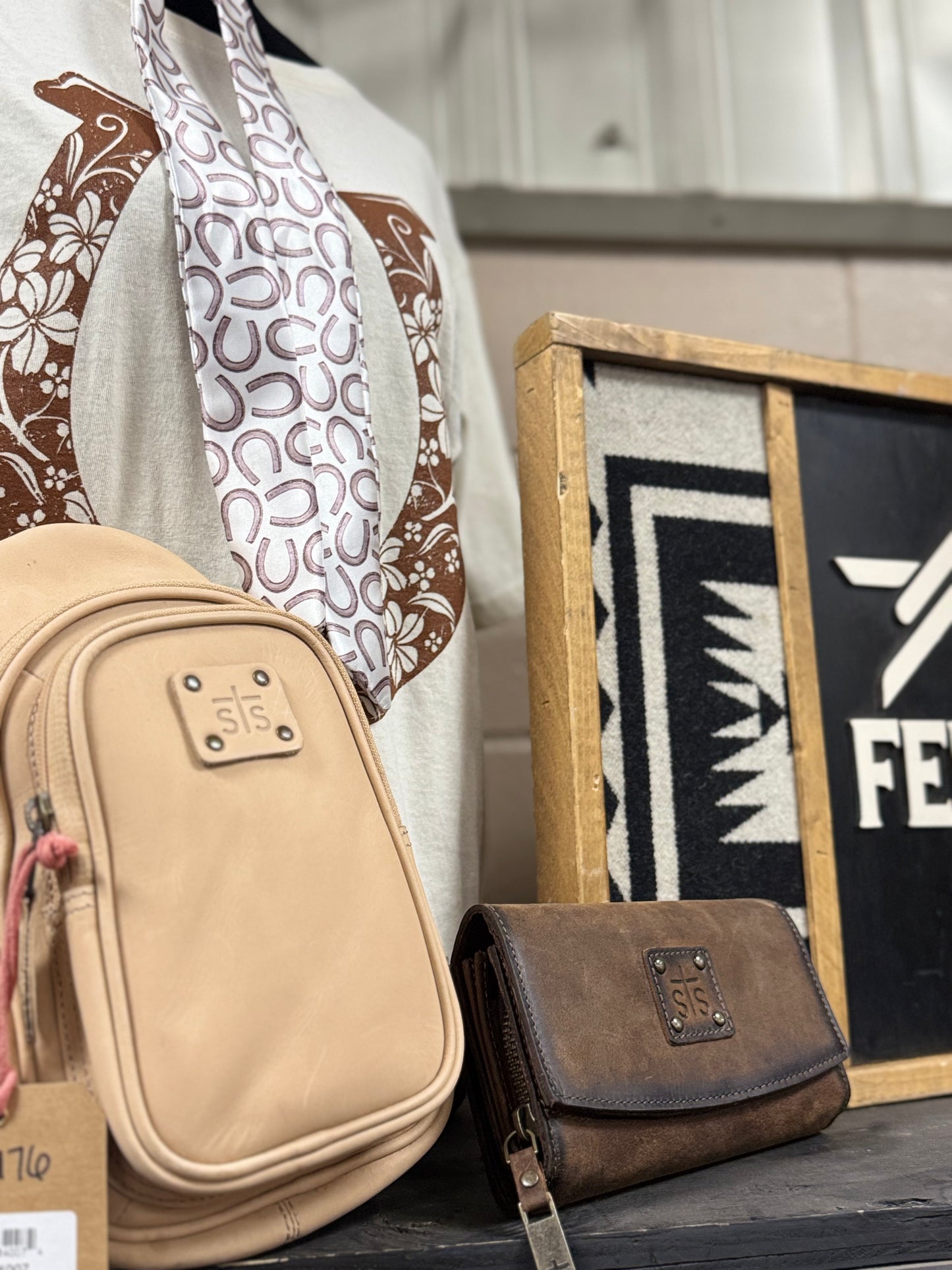 The Cloe Crossbody/fanny pack