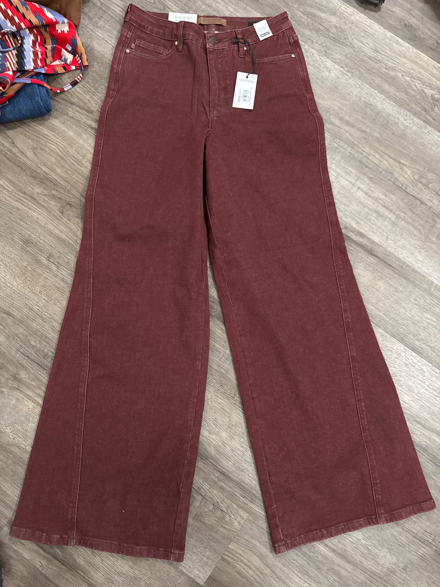 Judy Blues size 11/30 (nwt)