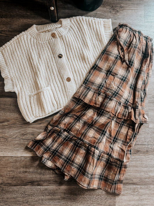 Brown plaid skirt