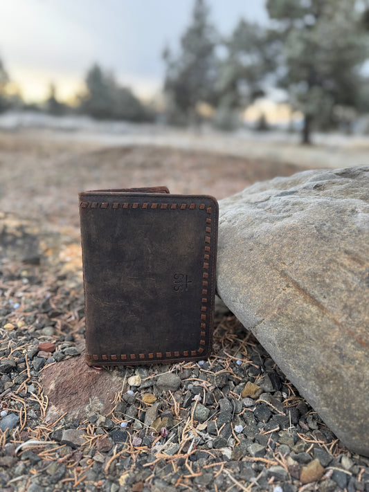 Lexi Magnetic Wallet
