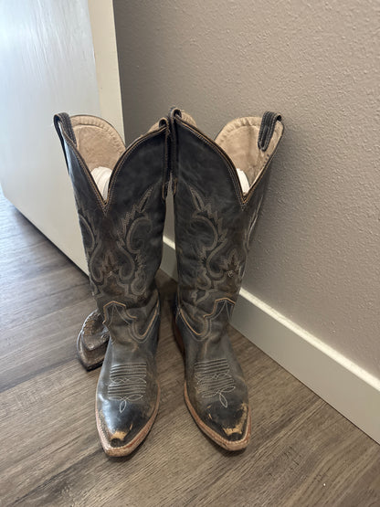 Free birds size 9